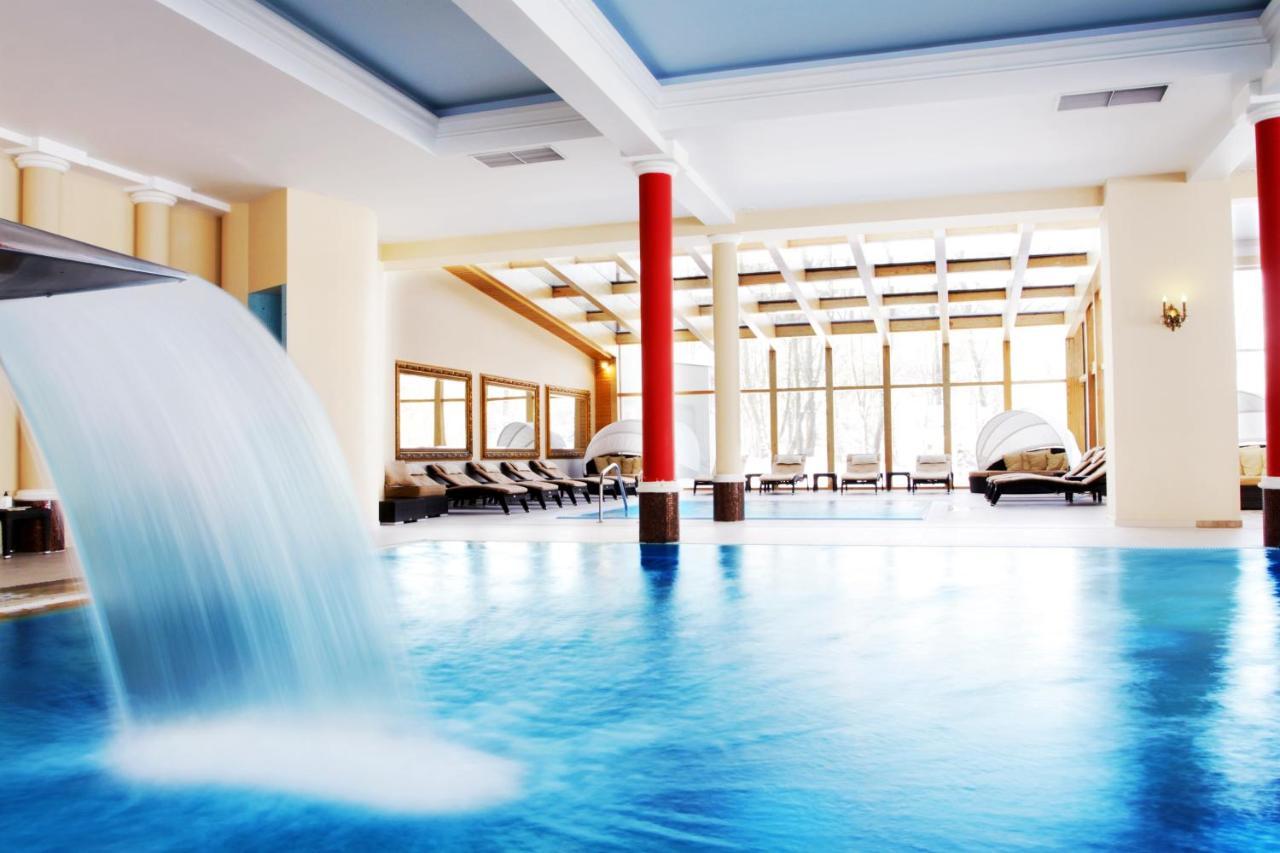 Palac Zelechow Spa & Wellness Exteriér fotografie