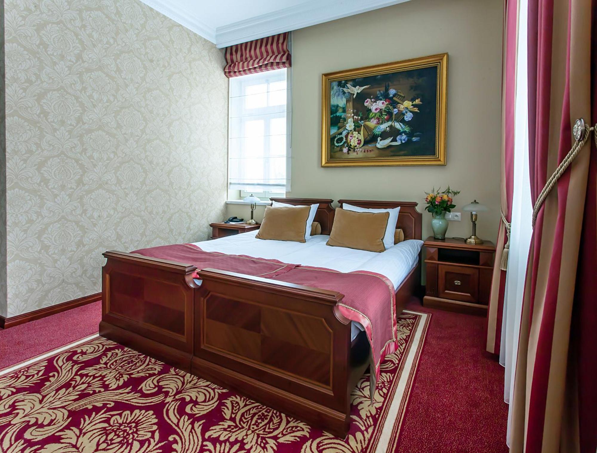 Palac Zelechow Spa & Wellness Exteriér fotografie